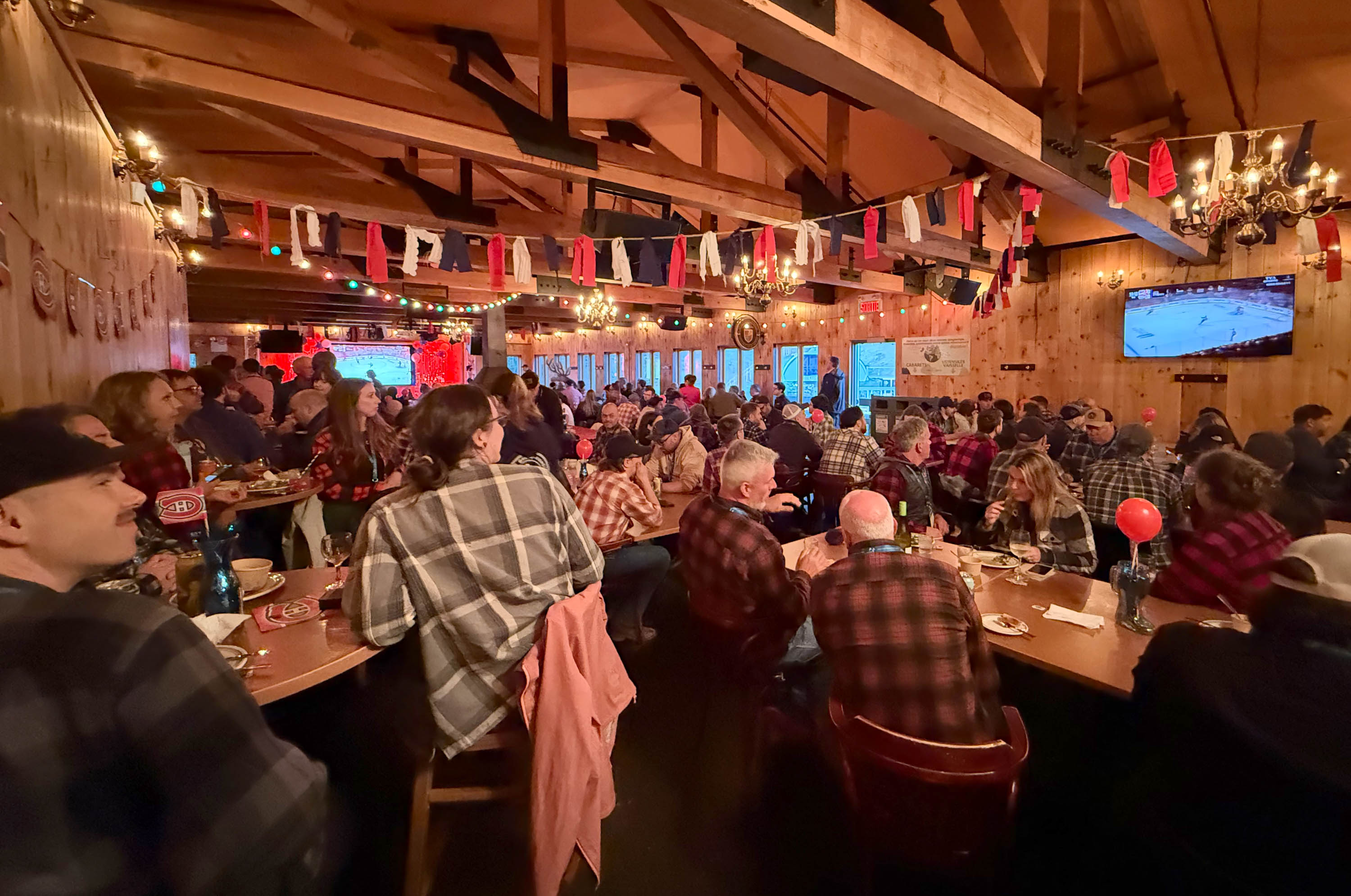 Repas convivial au Mont Grand-Fonds